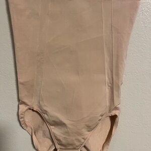 SPANX Nude Shapewear Highwaisted Briefs
